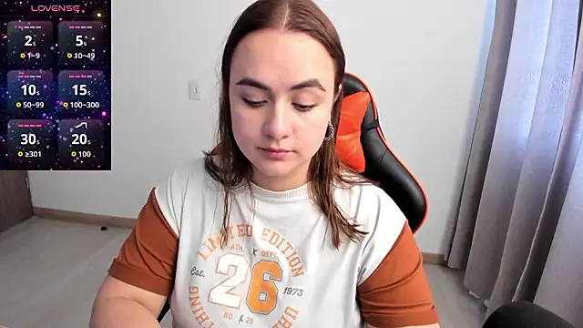 maryluna95 online show from February 2, 5:22 pm