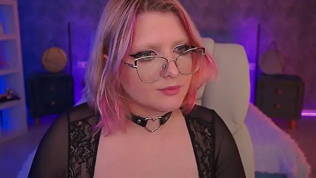 CoolTatis online show from June 3, 2:33 pm