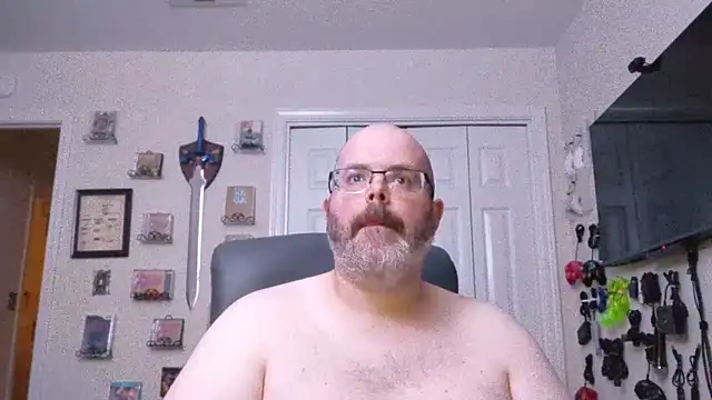 Snapshot of JackOffersin chatting on May 13, 7:28 am JackOffersin online show from May 13, 7:28 am
