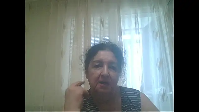 Snapshot of maturekorine chatting on June 21, 2:30 pm maturekorine online show from June 21, 2:30 pm