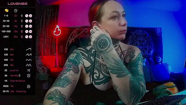 miss jenna lovee online show from February 18, 12:39 am