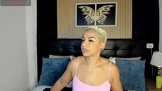 summer night  online show from February 2, 3:21 am