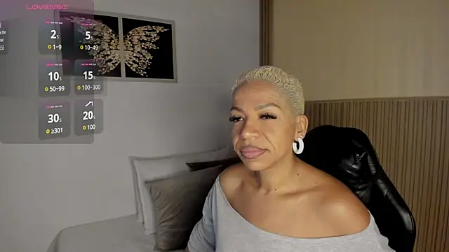 summer night  online show from March 8, 12:53 pm