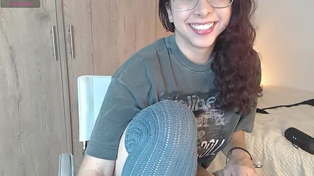 Abii 26 online show from October 22, 2:12 am