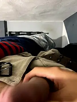 Snapshot of zeclex2 chatting on January 9, 9:16 pm zeclex2 online show from January 9, 9:16 pm