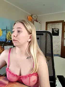 D0nna  online show from March 6, 4:07 pm