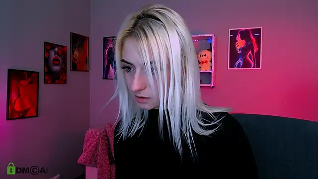 melisa white1 online show from April 8, 7:25 pm