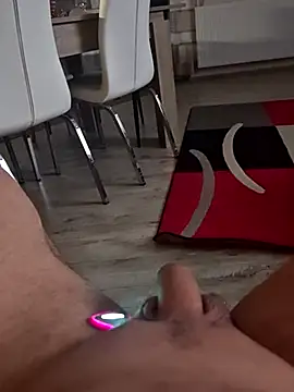 Szeltolo001 online show from April 16, 9:50 pm