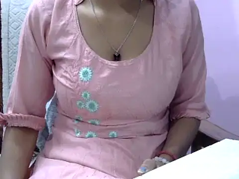 momo lov online show from December 29, 5:10 am