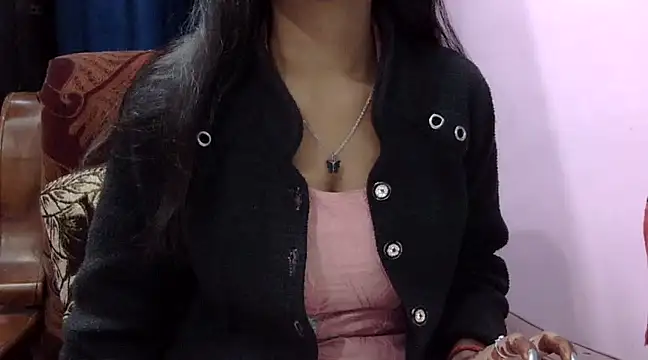 momo lov online show from January 11, 5:10 am