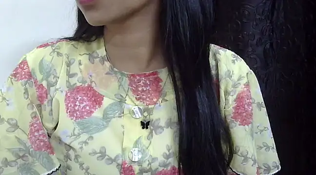 momo lov online show from March 8, 8:44 am