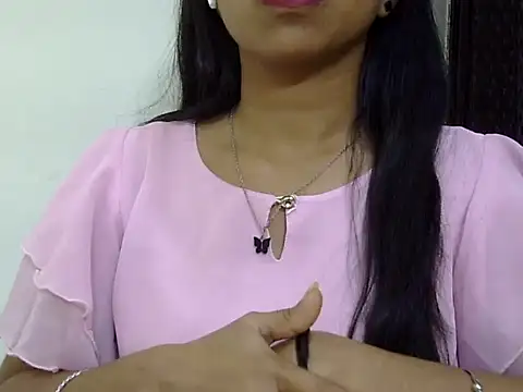 momo lov online show from March 11, 8:41 am