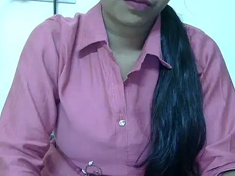 momo lov online show from October 13, 4:12 am