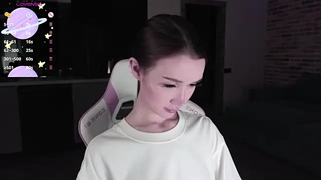 sweetiebones online show from February 19, 2:12 pm