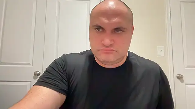 SluggishChase99 online show from February 5, 10:12 pm