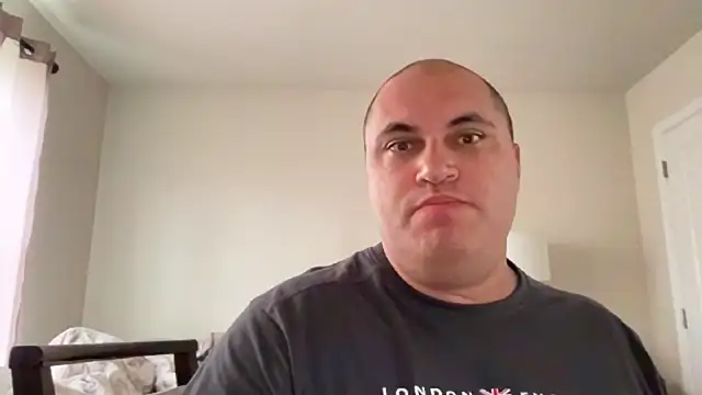 SluggishChase99 online show from October 23, 8:18 pm