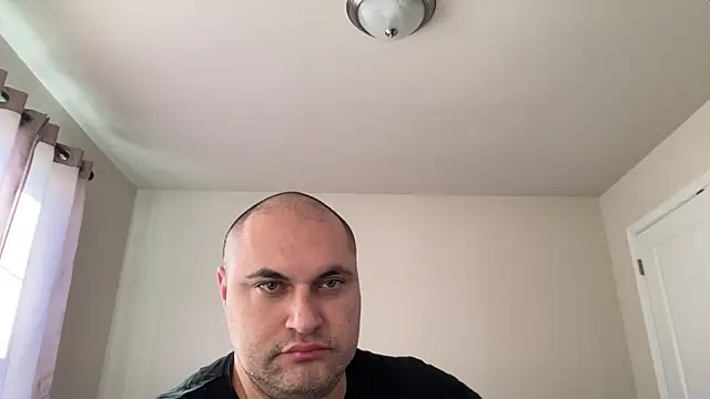 SluggishChase99 online show from December 22, 5:43 pm