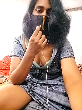 Snapshot of Ammupuku1 chatting on February 3, 9:20 pm Ammupuku1 online show from February 3, 9:20 pm