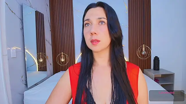 dahianthompson online show from February 12, 3:40 am