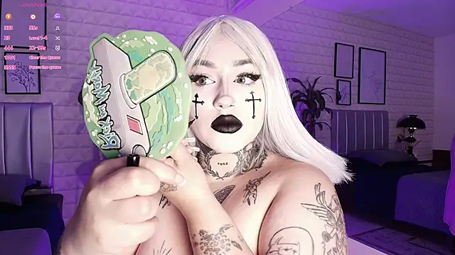 bella-green online show from September 13, 7:13 pm