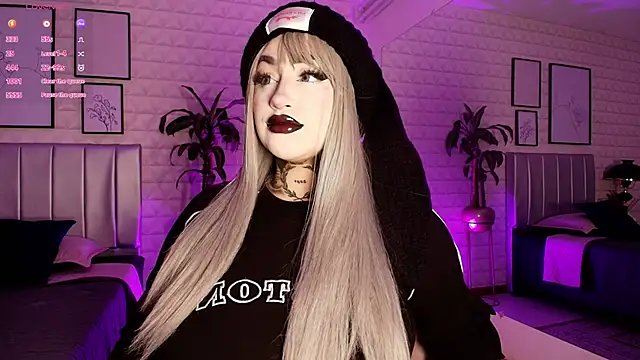 bella-green online show from September 25, 7:06 pm