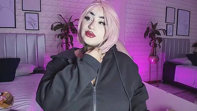 bella-green online show from September 26, 7:07 pm