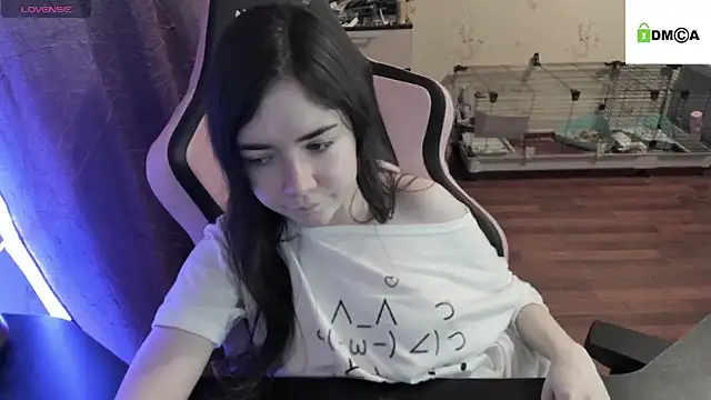 Snapshot of Crazy_forest_fairy chatting on January 18, 3:09 am Crazy forest fairy online show from January 18, 3:09 am