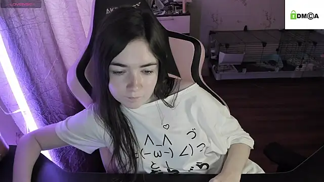 Snapshot of Crazy_forest_fairy chatting on January 21, 7:26 am Crazy forest fairy online show from January 21, 7:26 am