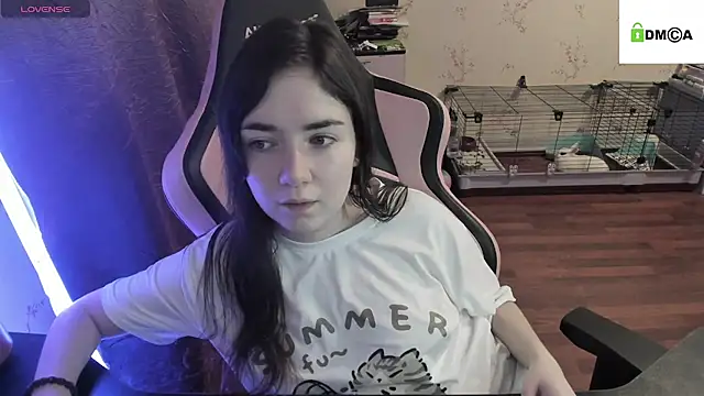 Snapshot of Crazy_forest_fairy chatting on January 31, 11:56 pm Crazy forest fairy online show from January 31, 11:56 pm