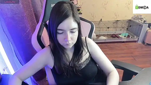 Snapshot of Crazy_forest_fairy chatting on September 8, 8:41 pm Crazy forest fairy online show from September 8, 8:41 pm