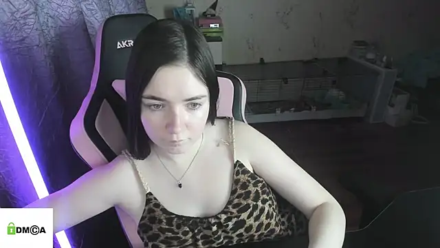 Crazy forest fairy online show from March 10, 4:50 am