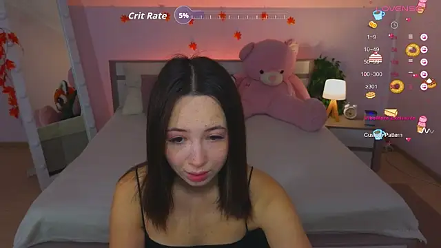 Hayle Hill online show from October 4, 2:20 am