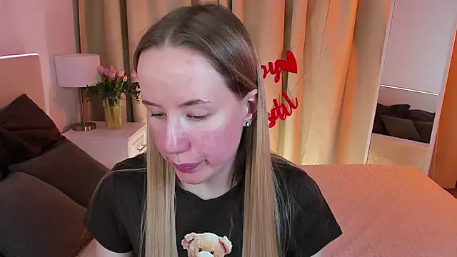 Cassie Kelman online show from February 16, 8:55 pm