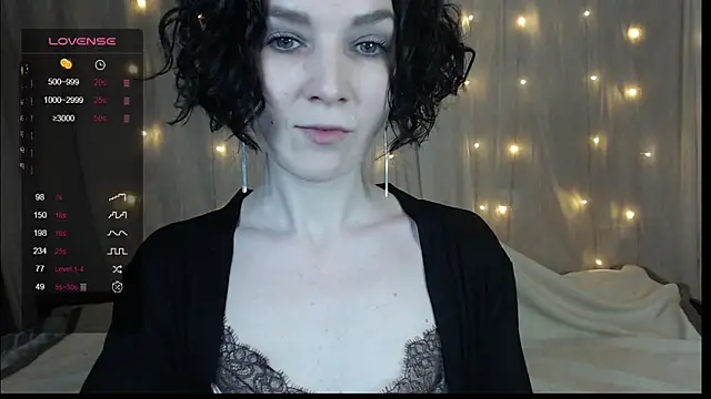 TinaWince online show from December 22, 5:01 am