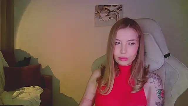 Snapshot of mia_raspberrie chatting on May 12, 5:54 pm mia raspberrie online show from May 12, 5:54 pm