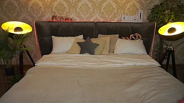 ArianaDarkk online show from March 9, 3:32 am