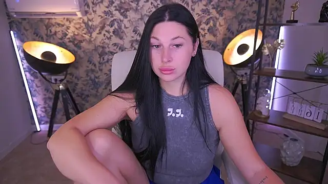 ArianaDarkk online show from July 17, 6:42 am