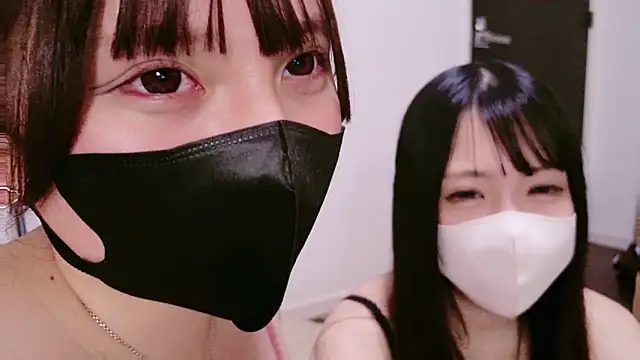 Snapshot of senachinnn chatting on February 3, 10:25 am senachinnn online show from February 3, 10:25 am