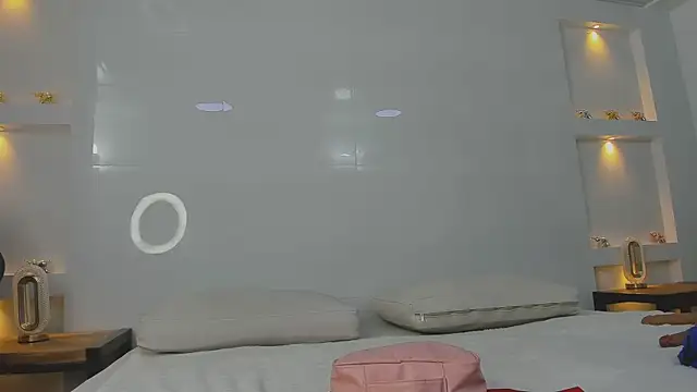 Dalia-Prada online show from March 25, 3:45 am