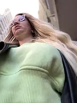 Teya moon  online show from January 12, 11:28 am