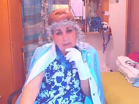 Victoria5643 online show from January 7, 8:33 pm