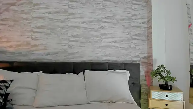 Snapshot of Anneth__M chatting on September 30, 8:14 pm Anneth M online show from September 30, 8:14 pm