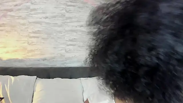 Snapshot of Anneth__M chatting on October 15, 7:36 pm Anneth M online show from October 15, 7:36 pm