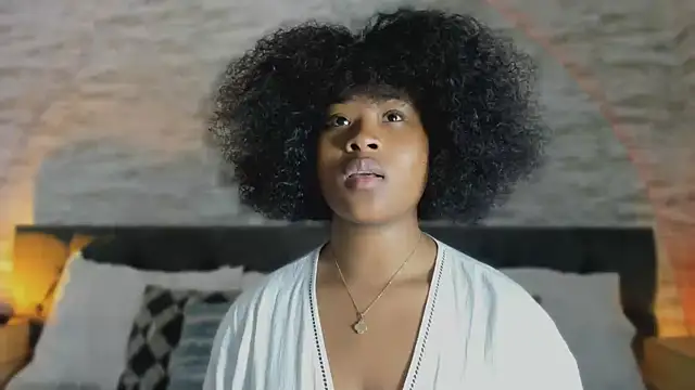 Snapshot of Anneth__M chatting on November 14, 7:45 pm Anneth M online show from November 14, 7:45 pm