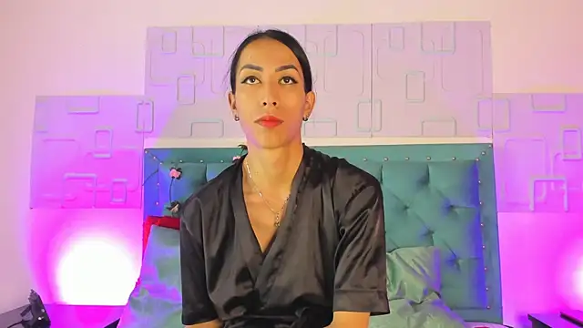 Snapshot of thamara26 chatting on March 18, 11:08 am thamara26 online show from March 18, 11:08 am