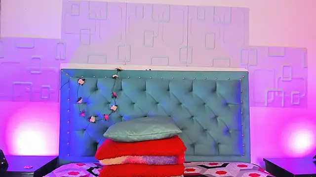 Snapshot of thamara26 chatting on March 18, 5:21 pm thamara26 online show from March 18, 5:21 pm