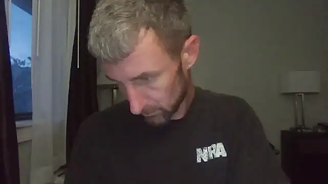 Snapshot of HungStud4You chatting on September 20, 11:39 pm HungStud4You online show from September 20, 11:39 pm