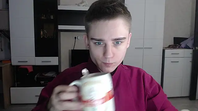 angryzan online show from January 29, 4:26 am