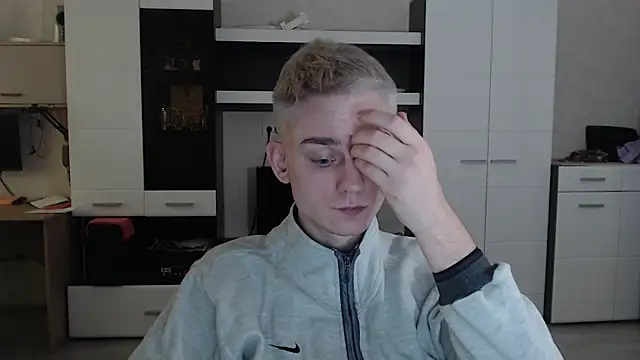 angryzan online show from February 11, 10:48 am