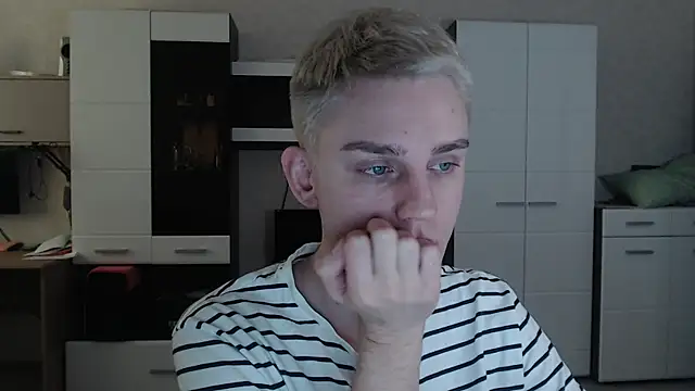 angryzan online show from February 20, 7:23 am